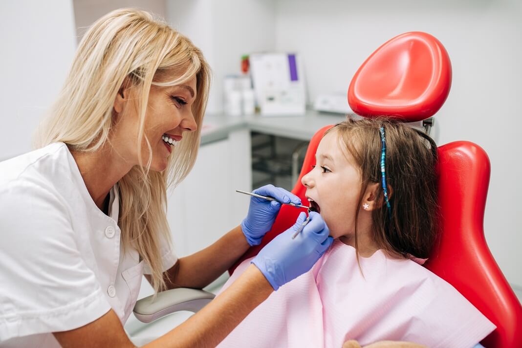 Steps To Become Dental Hygienist - Get An Overview Of The Career.