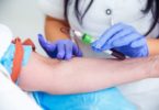 how to become phlebotomist